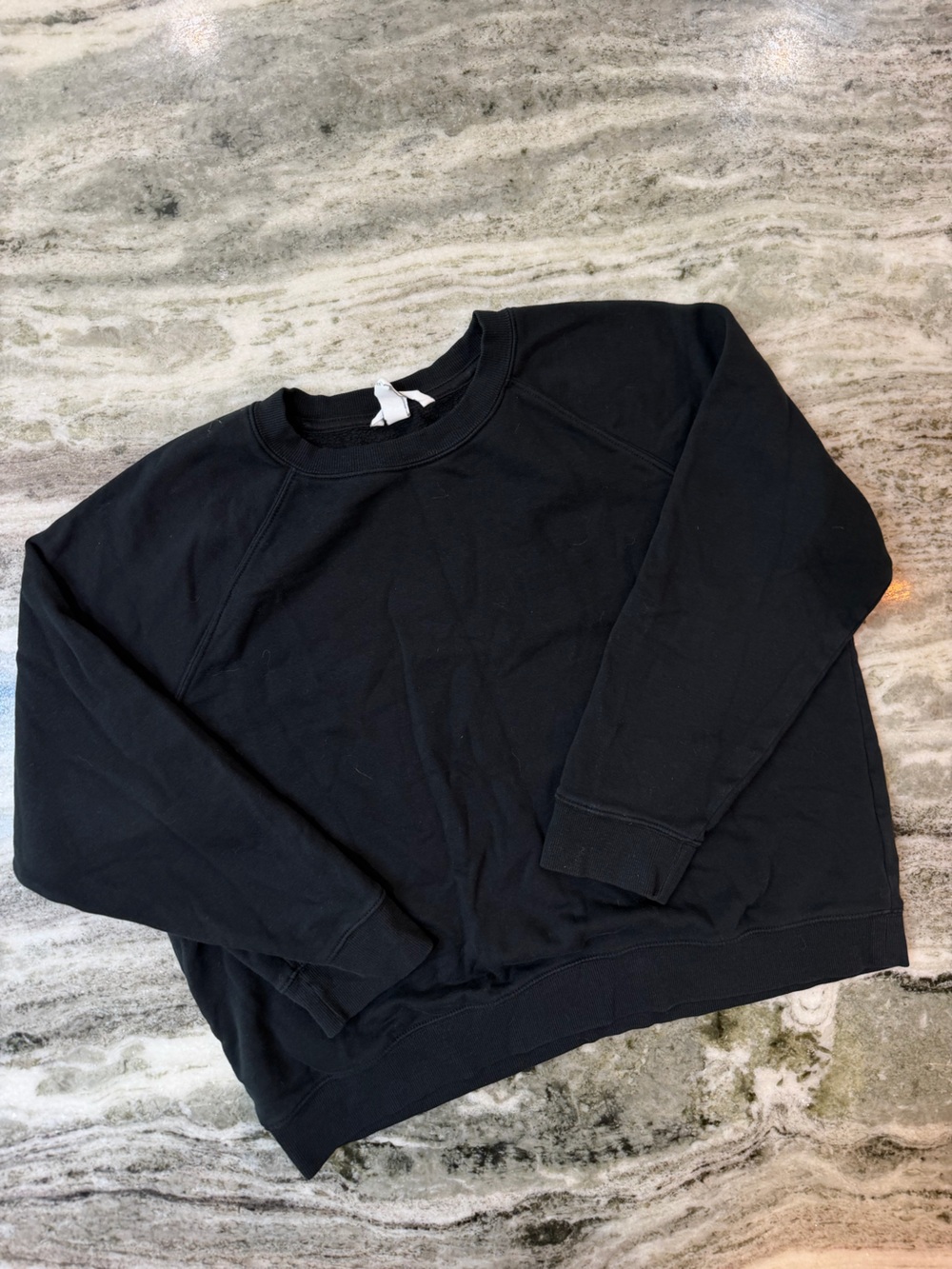 H&M Black Crewneck Sweatshirt